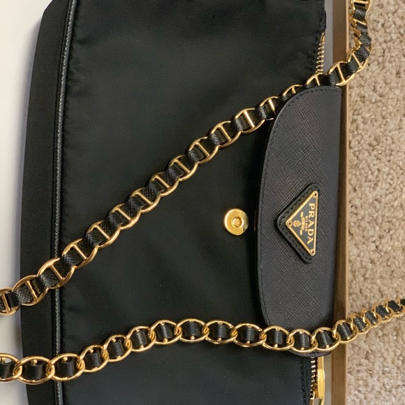 Prada Crossbody - Picture 2 of 5